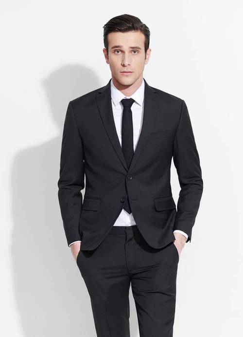 林慧颖 视觉与舞美负责人